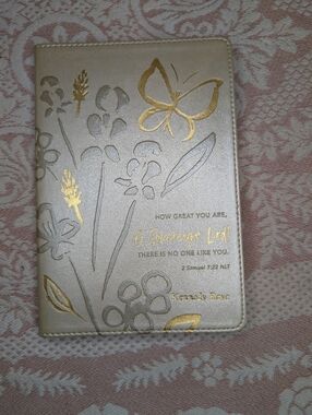 Gold and Pearl Devotional Journal with Bible Verse